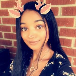 Meet your Posher, Terica